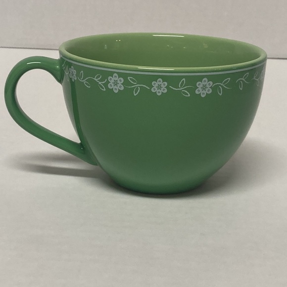 M&M World Large Green Mug with Ms Green and Floral Details 2007 - Picture 3 of 7